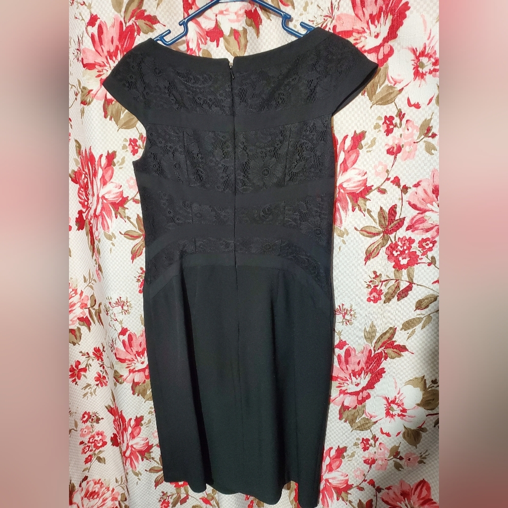 Adrianna Papell Black Lace Mini Dress 10 - Picture 6 of 6